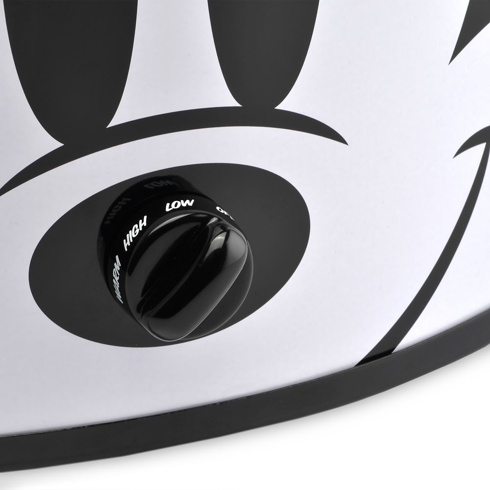 Mickey Mouse 90th Anniversary Slow Cooker &ndash; 6 Quart