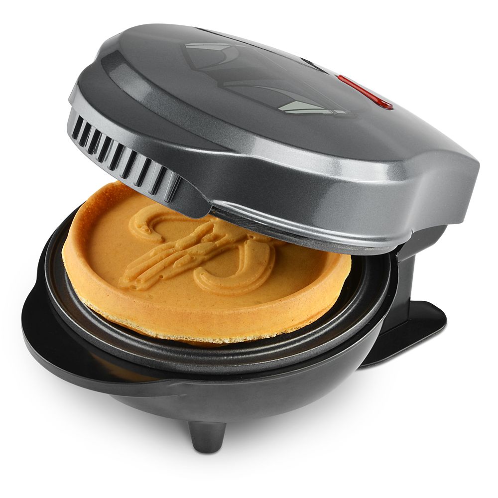 The Mandalorian Mini Waffle Maker &ndash; Star Wars: The Mandalorian