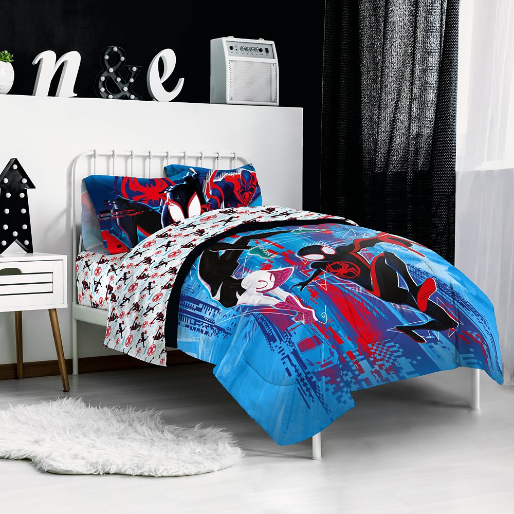 Spider-Man: Across the Spider-Verse Bedding Set &ndash; Twin / Full