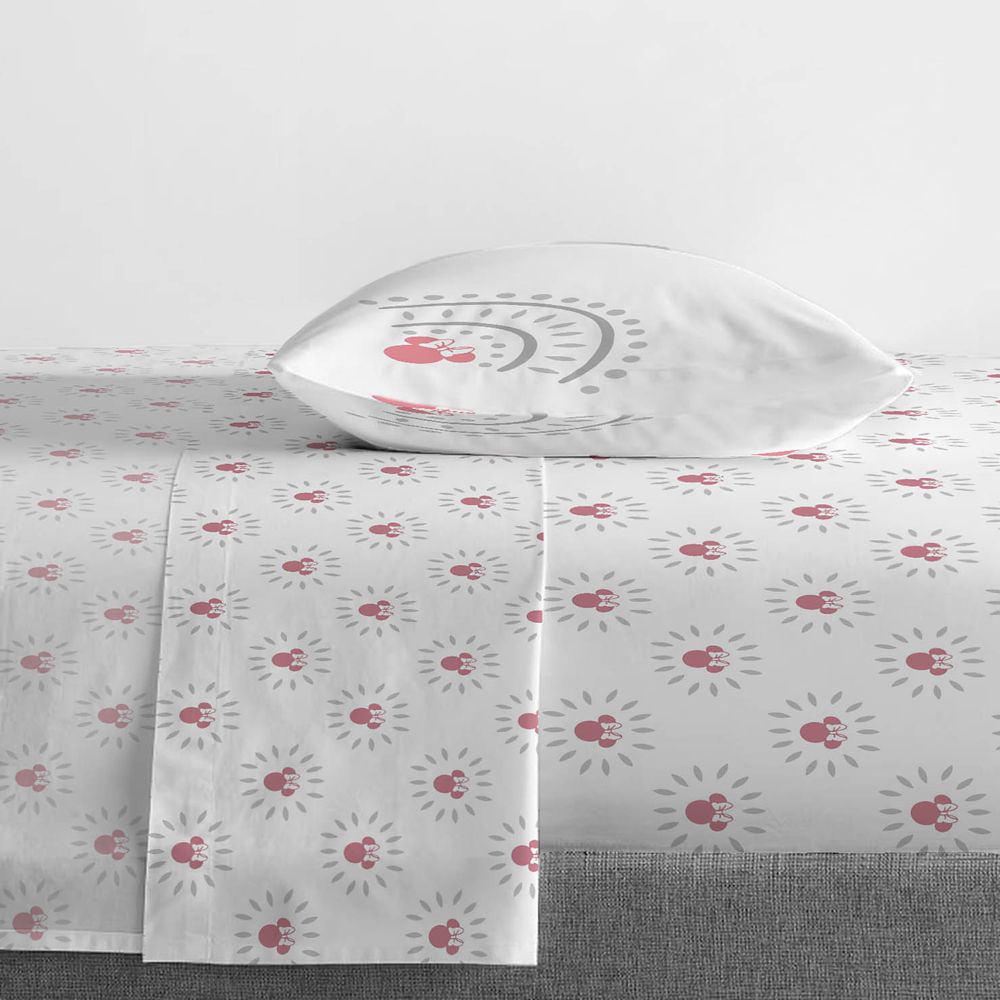 Minnie Mouse Icon Bedding Set - Twin / Full / Queen