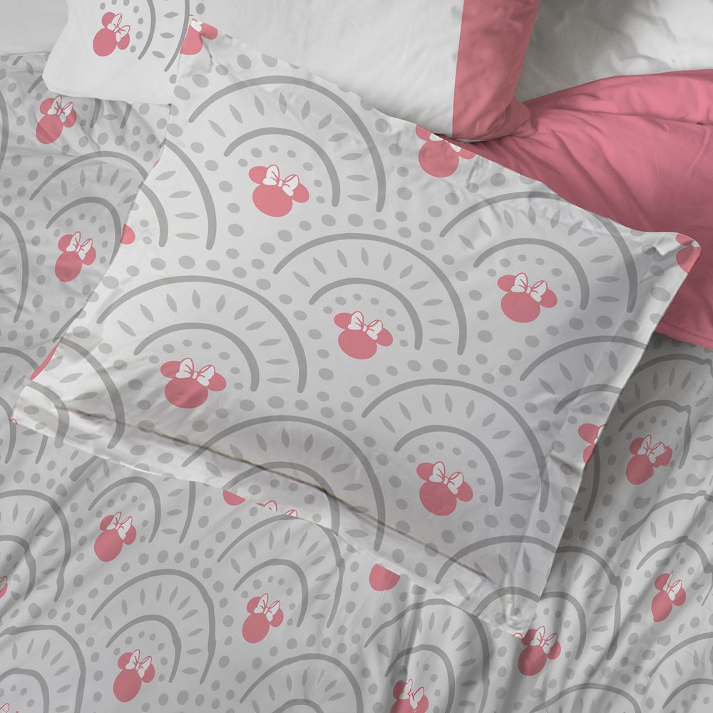 Minnie Mouse Icon Bedding Set - Twin / Full / Queen