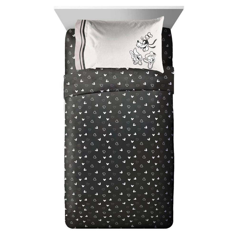 Mickey Mouse and Friends Bedding Set &ndash; Twin / Full / Queen / King