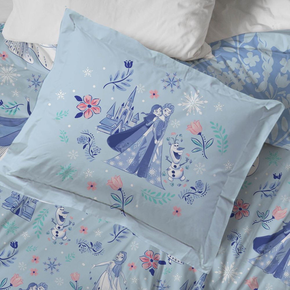 Frozen Duvet Cover and Sham Bedding Set &ndash; Twin / Full / Queen
