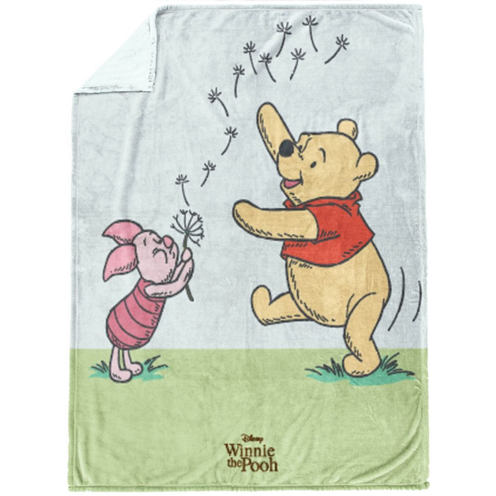Winnie the Pooh and Piglet Plush Throw Blanket