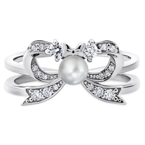 CRISLU Minnie Mouse Shell Pearl Ring by