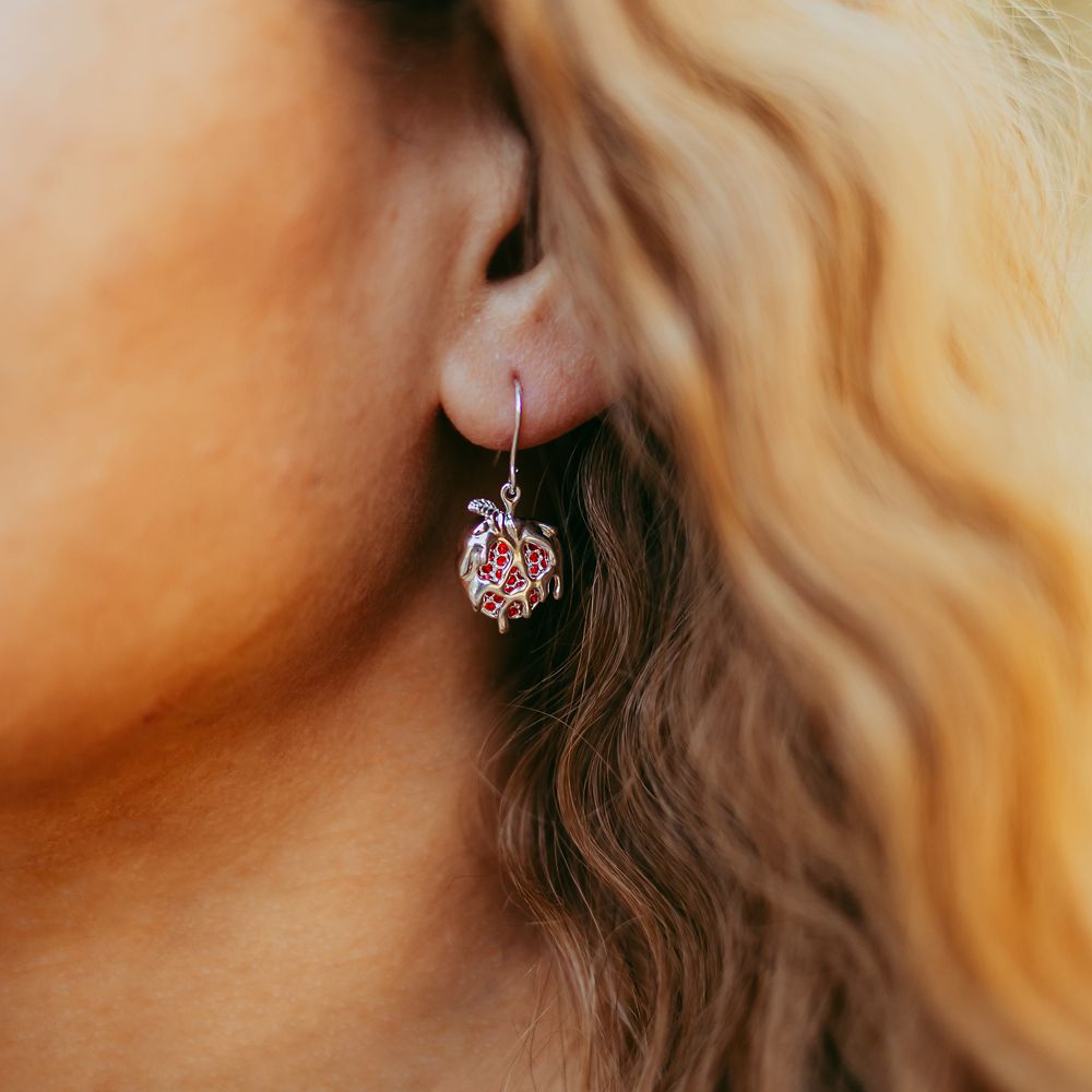 Poisoned Apple Earrings by Rebecca Hook - Snow White and the Seven Dwarfs