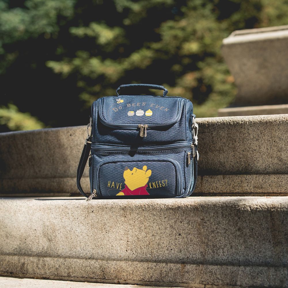 Winnie the Pooh Insulated Lunch Cooler Bag with Picnic Set