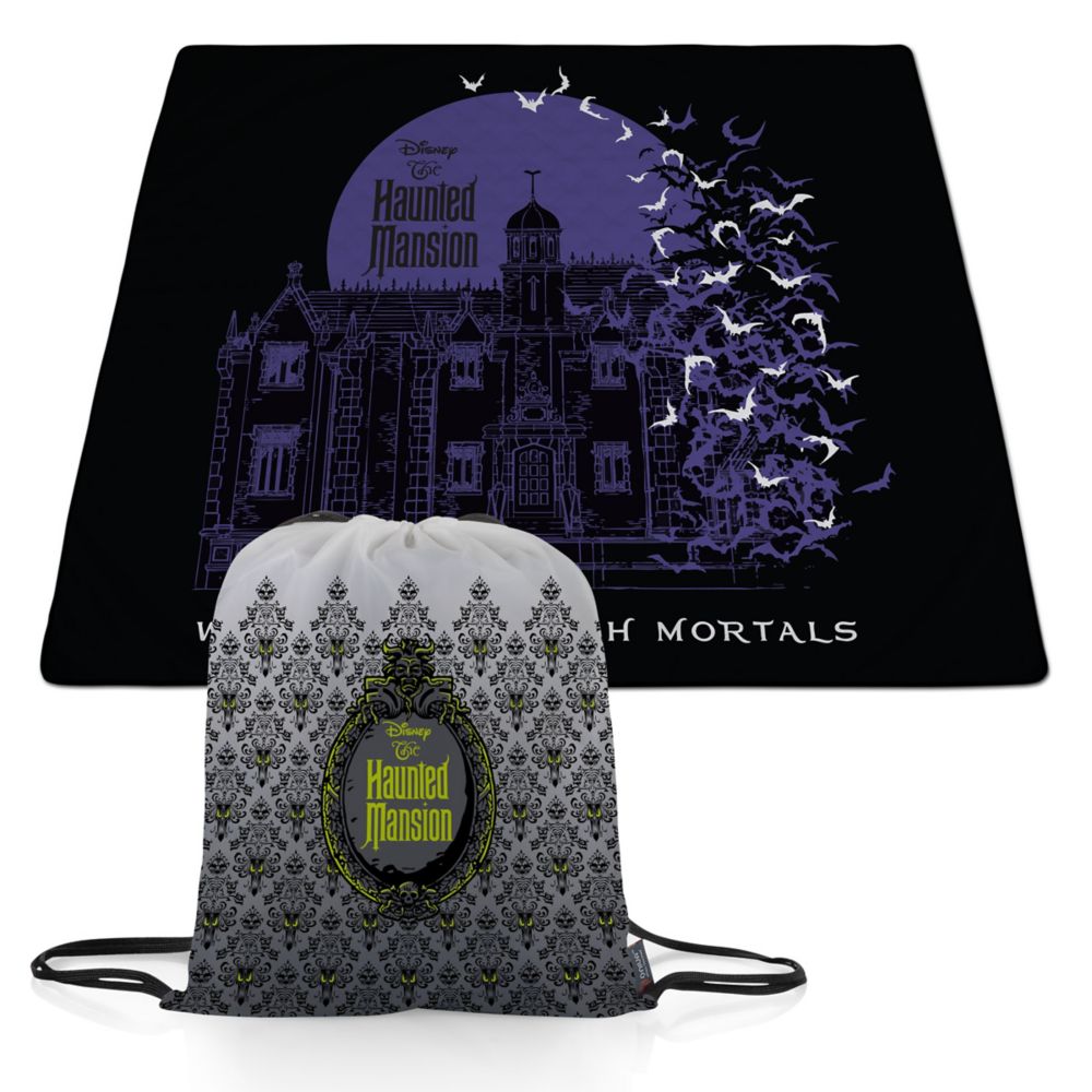 The Haunted Mansion ''Welcome Foolish Mortals'' Impresa Blanket by