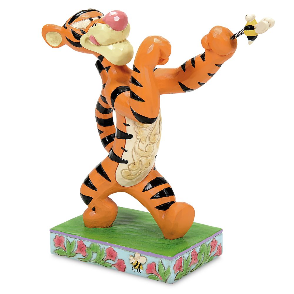 Tigger ''Bee Boxing'' Figure by Jim Shore &ndash; Winnie the Pooh