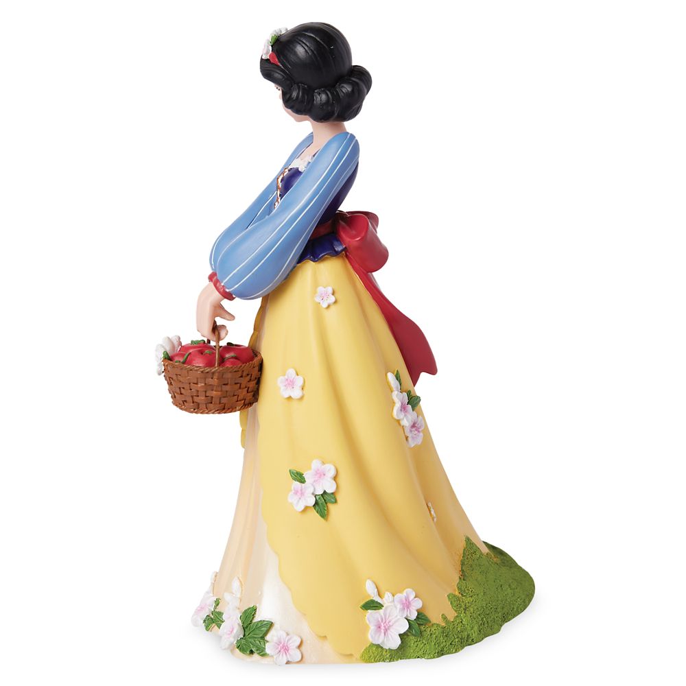 Snow White Botanical Couture Figure - Snow White and the Seven Dwarfs