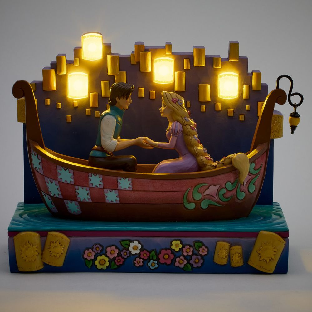 Rapunzel and Flynn Rider ''A Dream Come True'' Light-Up Figure by Jim Shore - Tangled