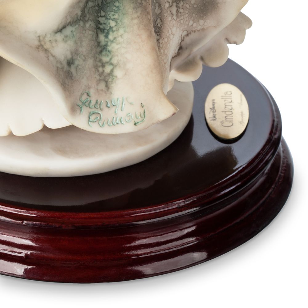 Cinderella Figure by Giuseppe Armani