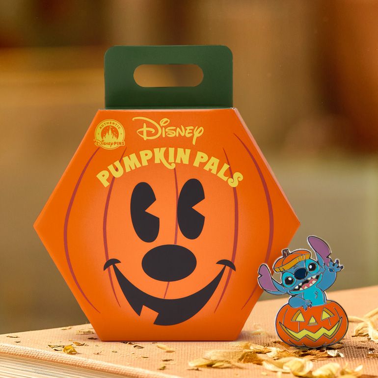Background image of Disney Pumpkin Pals Mystery Pin Set
