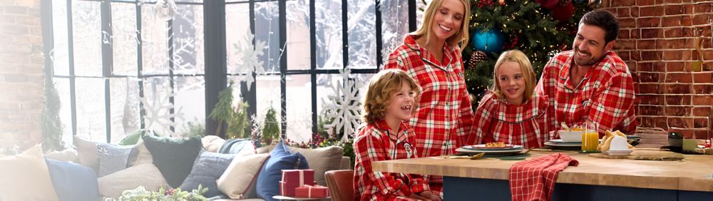 Background image of Holiday Pajamas & Loungewear