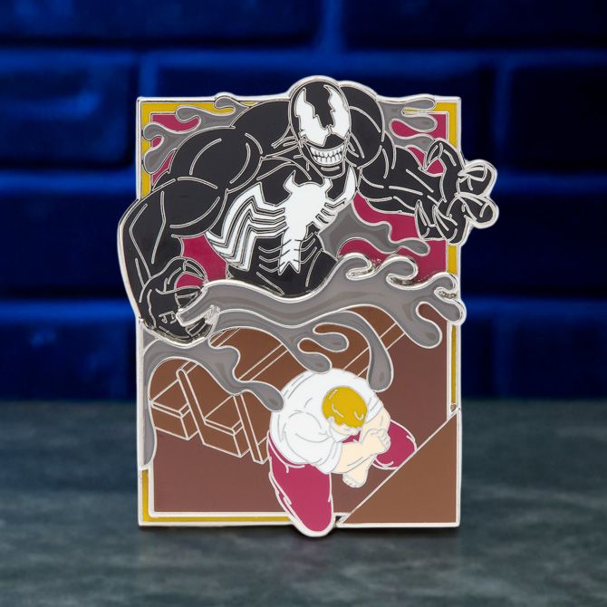 Santa Mickey Mouse and Minnie Mouse Holiday Pin 2025 - Limited Edition