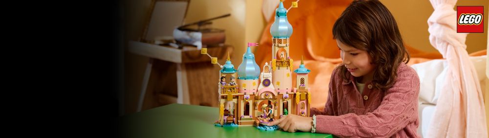 Background image of Disney Store | LEGO