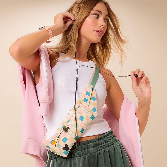 Shop Bags & Wallets