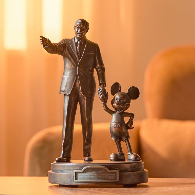 Shop Figurines