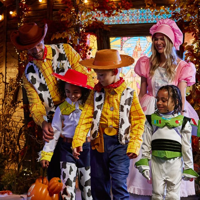 Shop Costumes