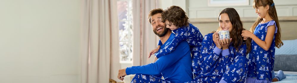 Background image of Hanukkah