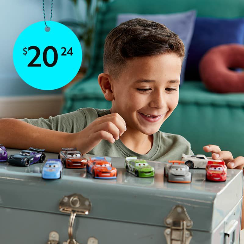 Background image of Deluxe Figure Sets
